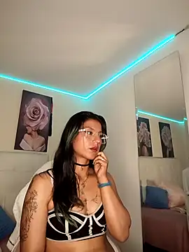 SamathaMay's Webcam Show