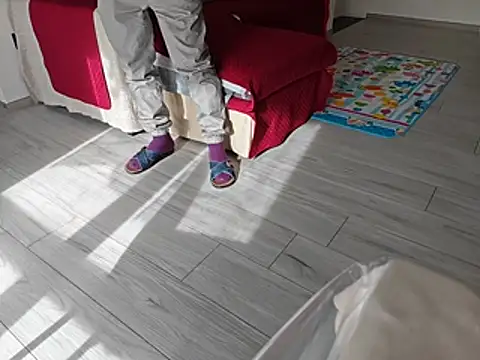 PpCharlie_8-D Show in webcam