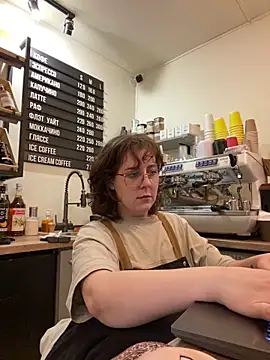 Chat +18 de cinnabon_ ao vivo