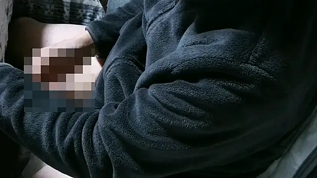 cinnabar_red Adlı Modelin Web Kamerası Şovu