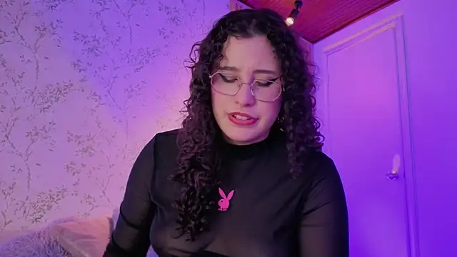 Charlotte__Miller 网络视讯表演