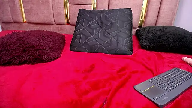 Chat XXX ao vivo de CHLOESHOW