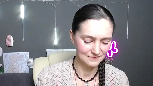 Chat +18 de TayaFinch ao vivo