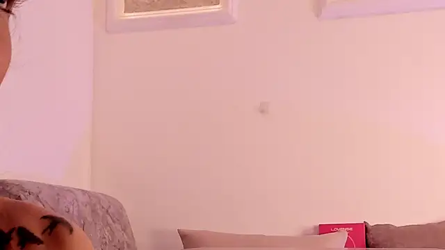 Megan_Mill Chat XXX live