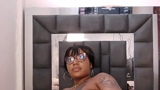 SheilaCoopers_ Live XXX-chat