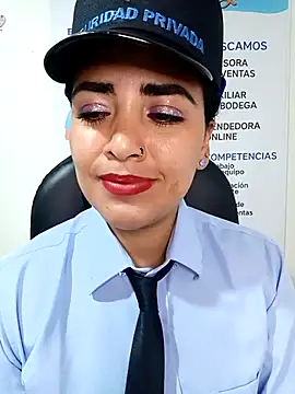 Show de MAYE__13 na webcam