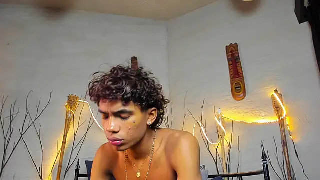 Chat +18 de AlanCutee ao vivo