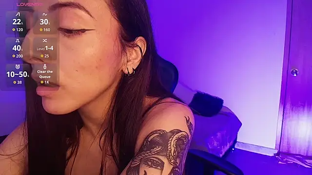 Онлайн чат XXX Nicolwhitee