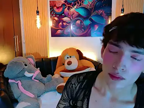 AlecciaNova Webcam Show