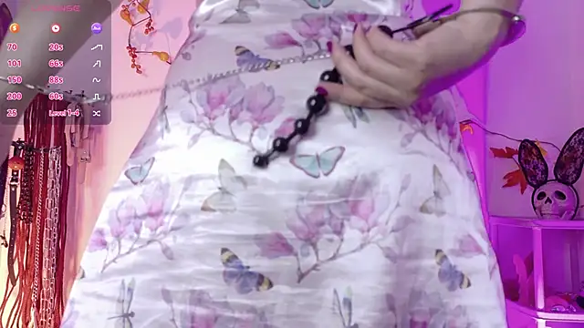 Yunnaa-Subb's Live XXX Chat