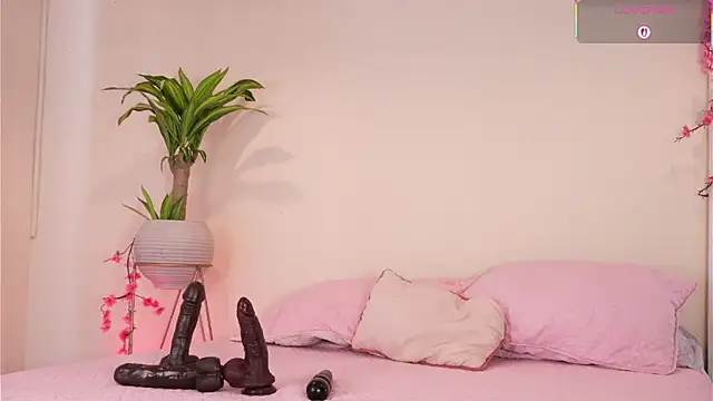 mili_moon_ live XXX chat