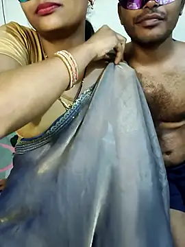 Sweet_Cpl_ 即時 XXX 聊天