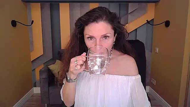 EllaLong লাইভ XXX চ্যাট