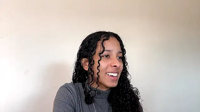 Chat +18 de KayleenStoyanoff ao vivo