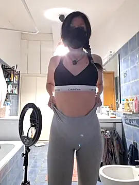 Chat +18 de Dayana2022 ao vivo