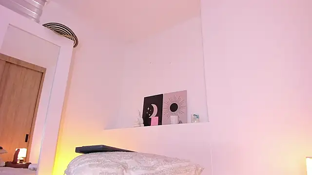 nicolette_bale Live XXX-chat