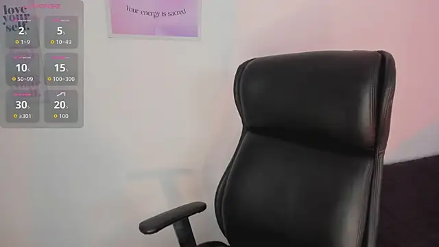 แชท XXX สดของ LanaJones_