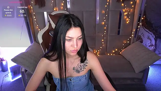 EliseVelour: онлайн-секс-чат