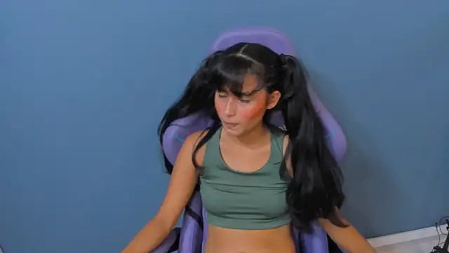 luly_dreams Obrolan Langsung XXX