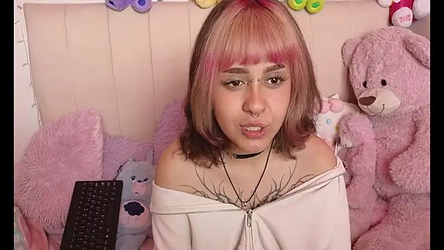 NekoWaifu 即時 XXX 聊天