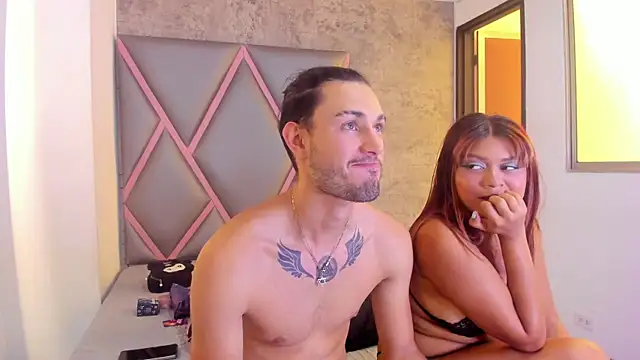 Chat XXX ao vivo de Wolf_Kitty