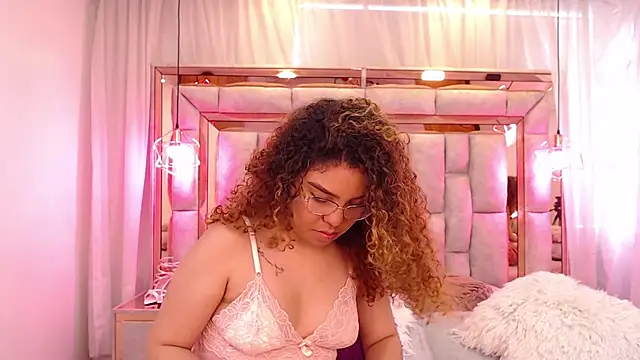 AllisonAdams_ Obrolan Langsung XXX