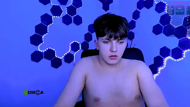 travis_wolf_ 现场XXX聊天