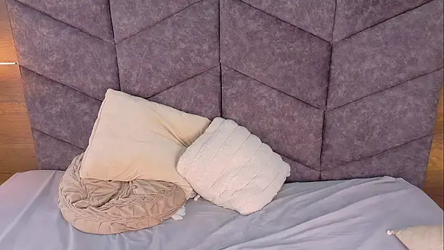 AnnieRouse__ 라이브 XXX 채팅