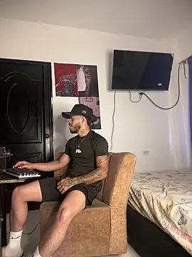 Kenny_romano – Kamerová šou