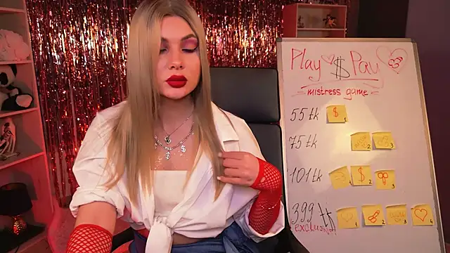 Chat XXX en directo de HyileyClark