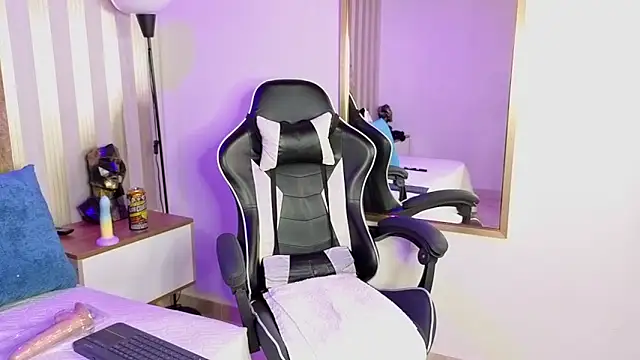 Chat XXX en directo de amara_queen_