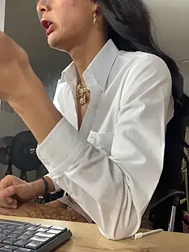 โชว์เว็บแคมของ NahomiWhitte