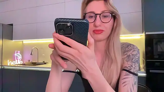 HEY_KITSUNKA – Live XXX-chat