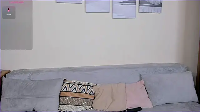 NightSignal Adlı Modelin Canlı XXX Sohbeti