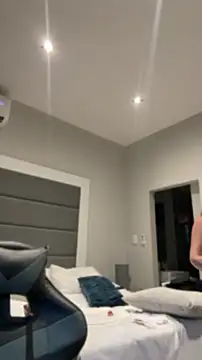 Вебкам-шоу LilMisIndianx