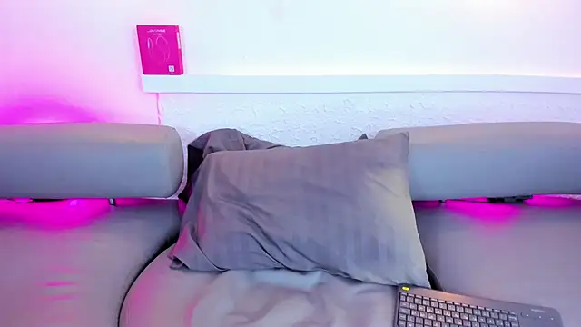 Czat XXX na żywo – Scarlett_Bj