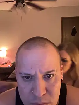 Show Webcam de T-MarriedAndMessy-K