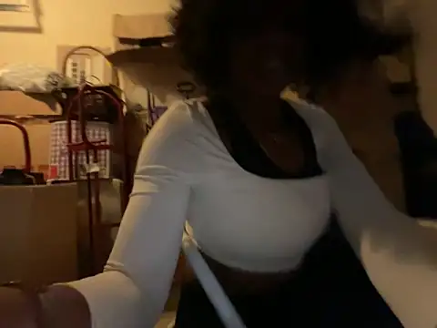 wynterheat's Webcam Show