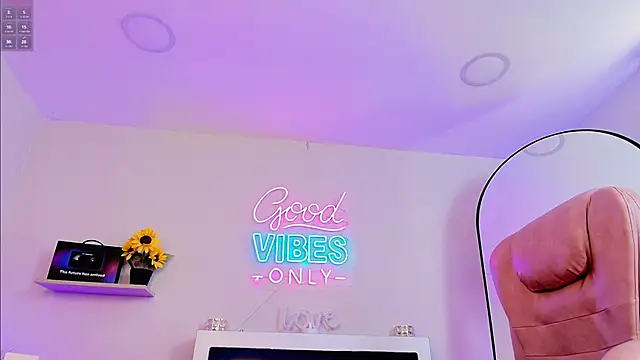 Alice_Vixen Live XXX-chat