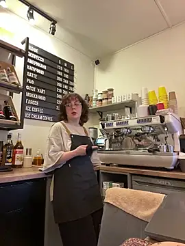 Chat XXX ao vivo de cinnabon_