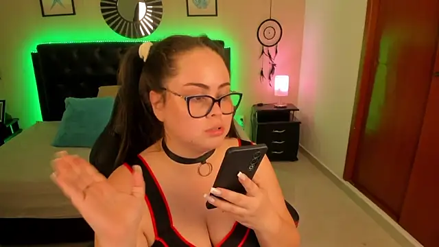 LolaVillalobos' Live XXX Chat