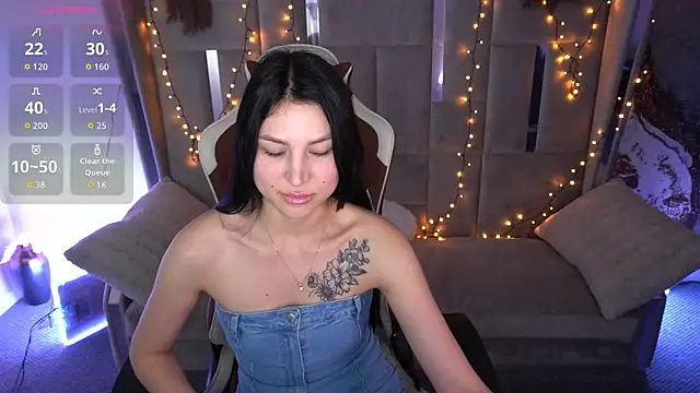 EliseVelour's Live XXX Chat