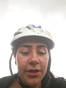 CAROLINE__07 élő XXX-chatje