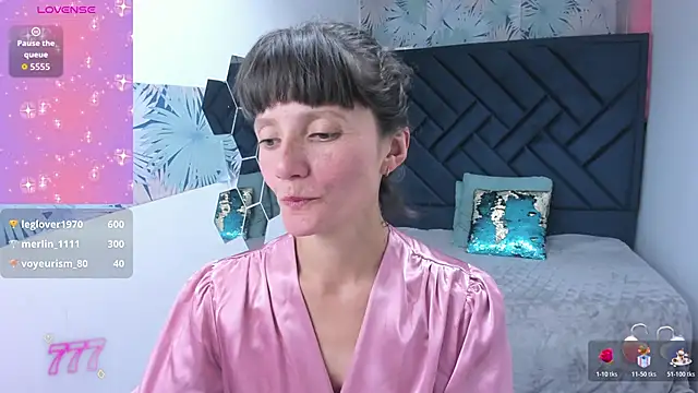 Valery_More__: απευθείας συνομιλία ΧΧΧ