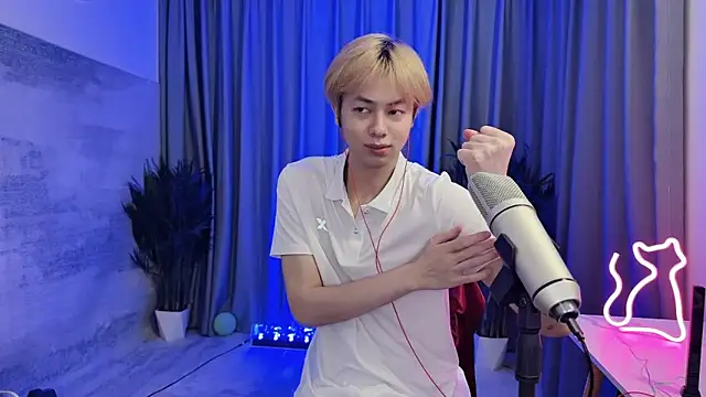 hafabvaのウェブカメラショー