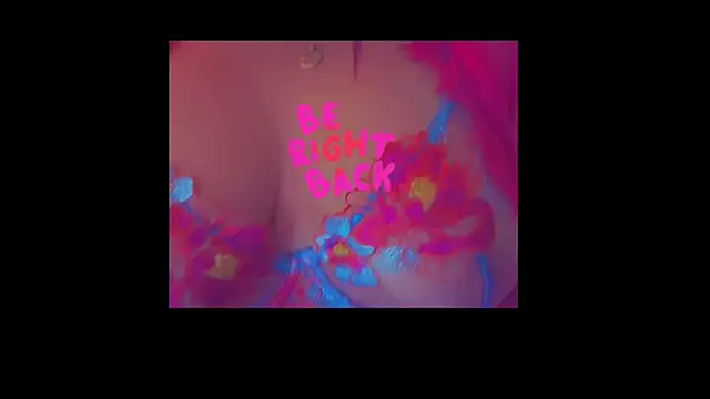 MistresssX élő XXX-chatje