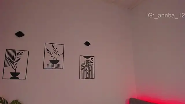 annie_barozziのライブXXXチャット