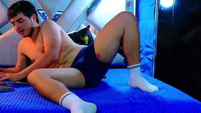 Oliver_Jamees Webcam-Show