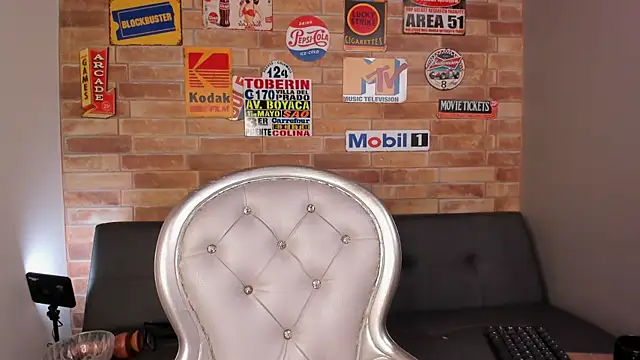 Chat XXX en directo de foxi_xiaomi