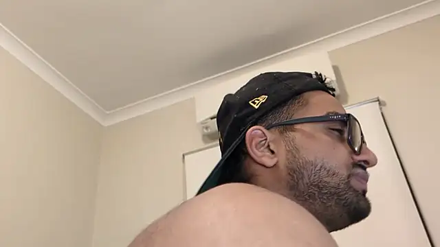 robin103666 Adlı Modelin Web Kamerası Şovu